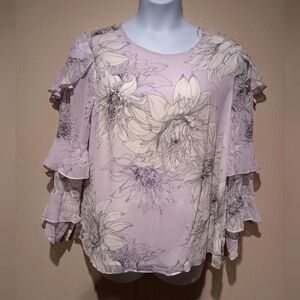 Vince Camuto Lilac Floral Ruffle Blouse Size 2X New